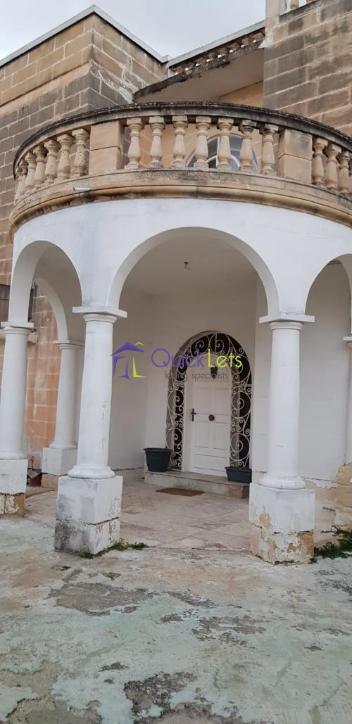 Detached Villa in Mosta - Image 3