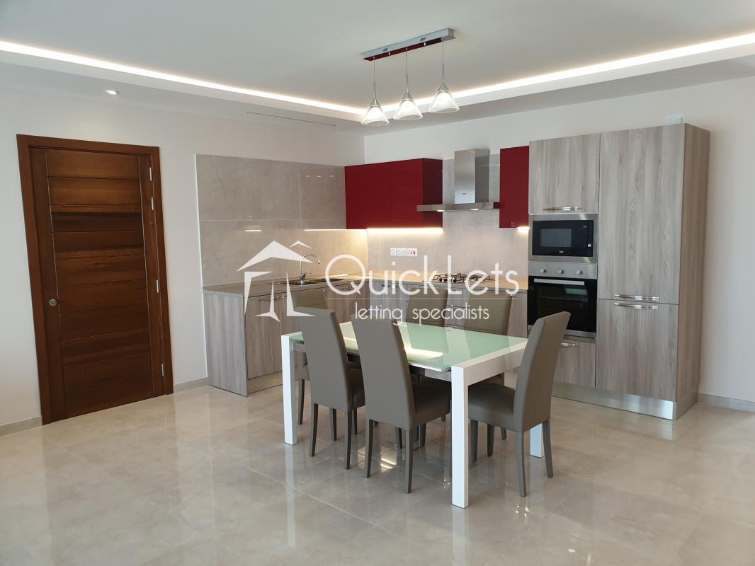 Apartments in Luqa - Image 3