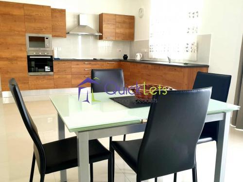 Property in Zebbug