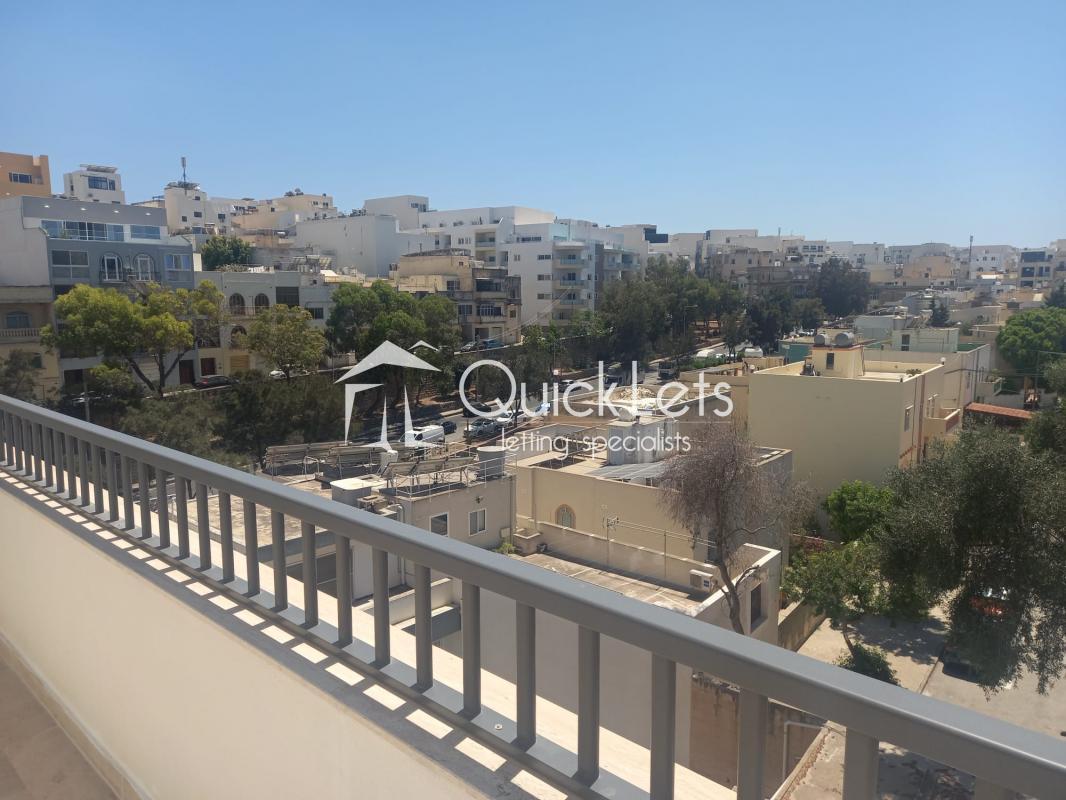 Penthouses in St. Julians - Image 2