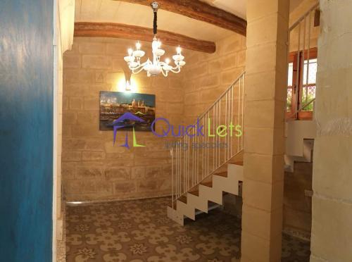 Townhouses in Bormla - Image 3
