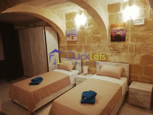 Farmhouses in Gozo - San Lawrenz - Image 4