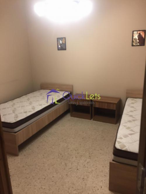 Rooms in Msida - Image 4