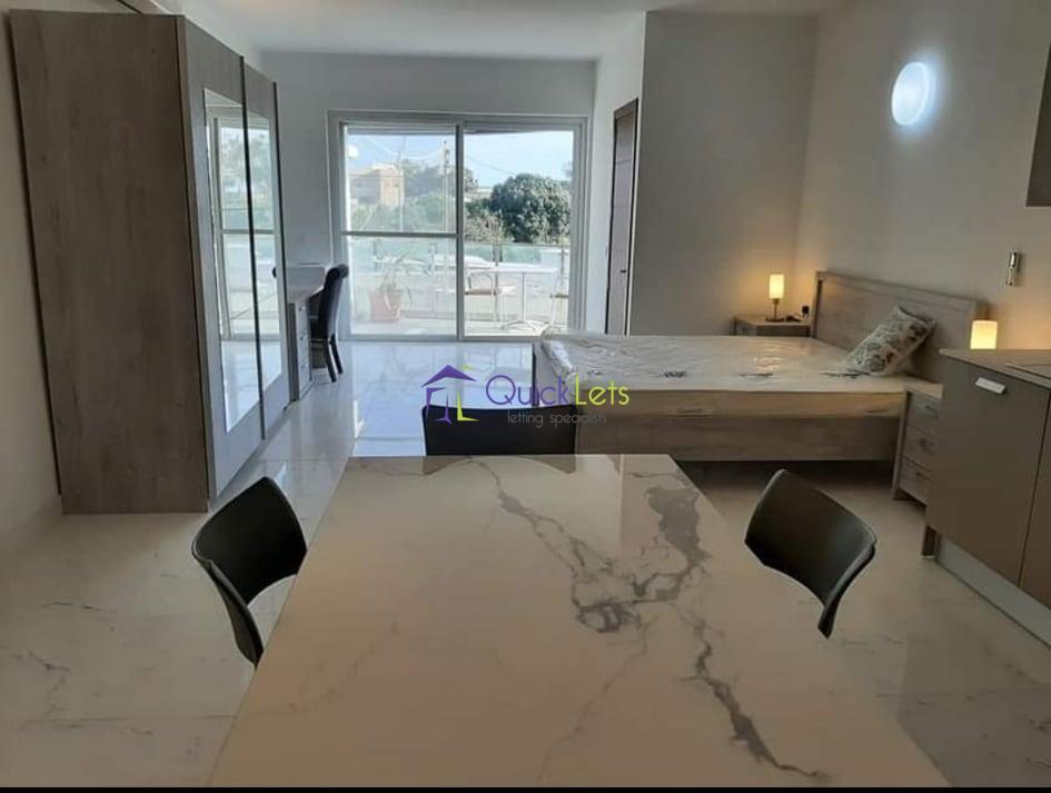 Studio Apartments in Swieqi - Image 4