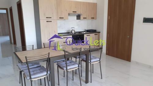 Rooms in Birzebbuga - Image 5