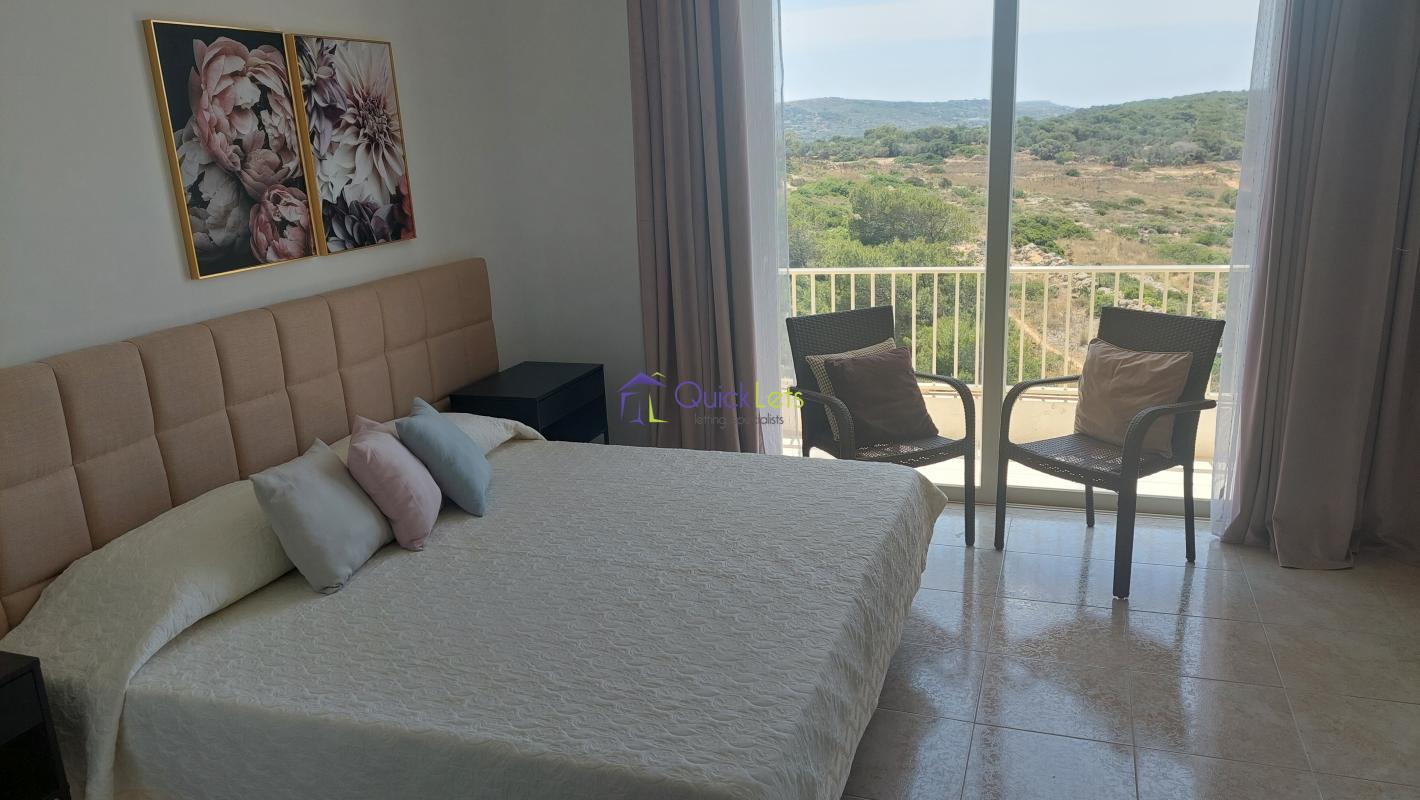 Penthouses in Xemxija - Image 4