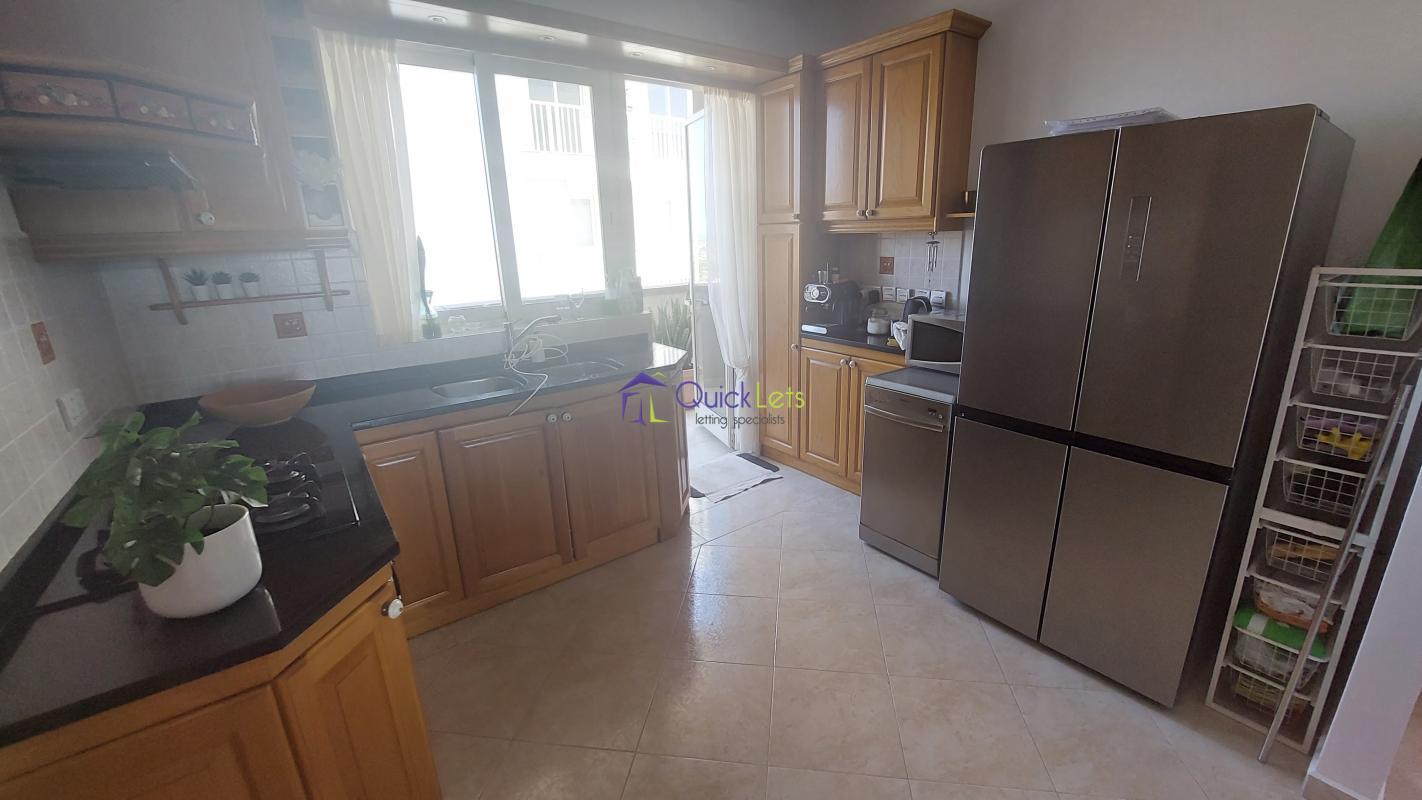 Penthouses in Xemxija - Image 6