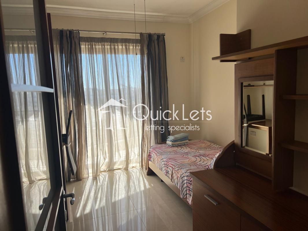 Apartments in Qawra - Image 4