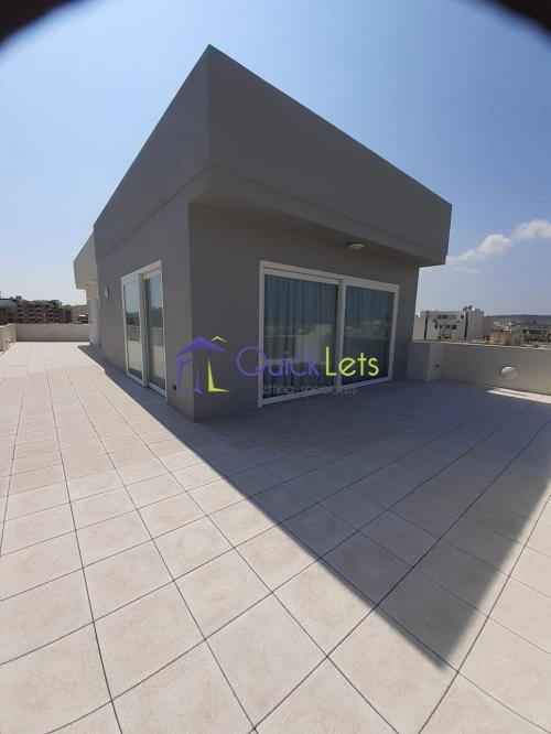 Property in Qawra