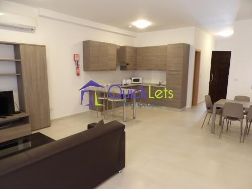 Rooms in Sliema - Image 5