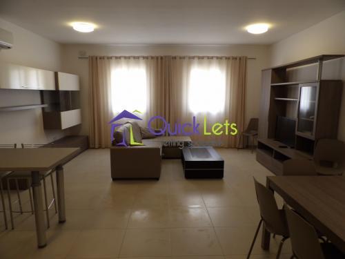 Rooms in Sliema - Image 4