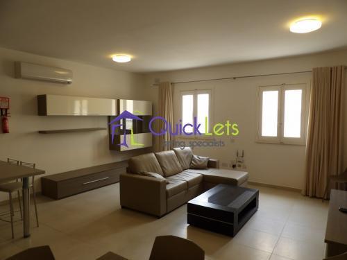 Rooms in Sliema - Image 5
