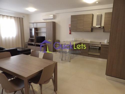 Rooms in Sliema - Image 4