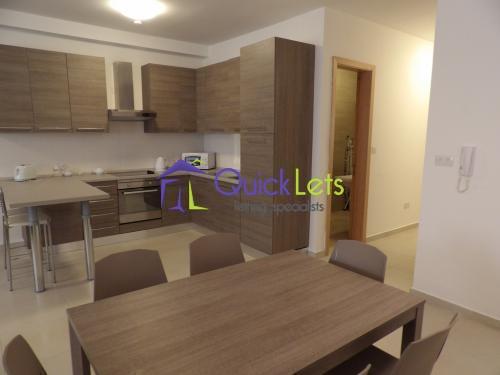 Rooms in Sliema - Image 5