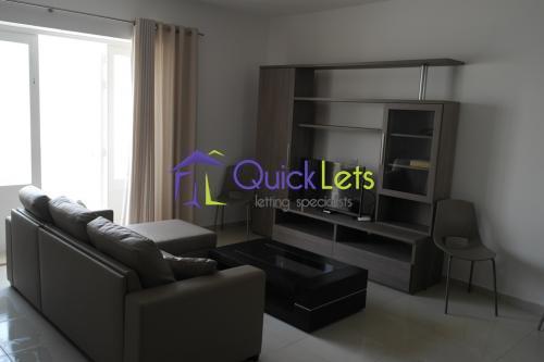 Rooms in Sliema - Image 4
