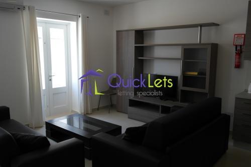 Rooms in Sliema - Image 6