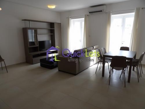 Rooms in Sliema - Image 3