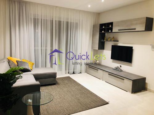 Penthouses in Qawra - Image 3
