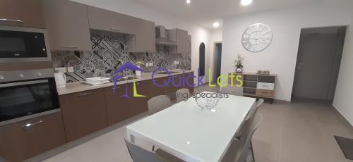Apartments in Fgura - Image 4