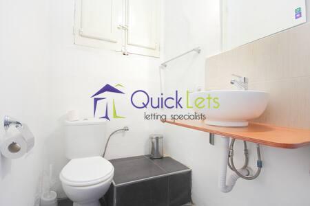 Studio Apartments in Valletta - Image 2