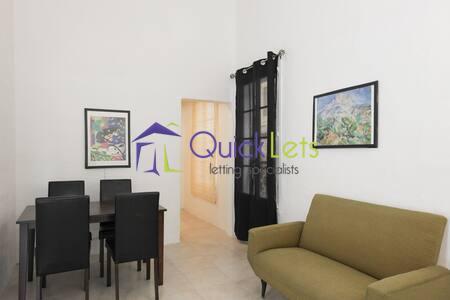 Apartments in Valletta - Image 5
