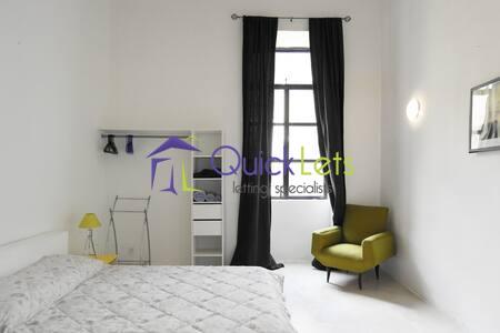Apartments in Valletta - Image 6