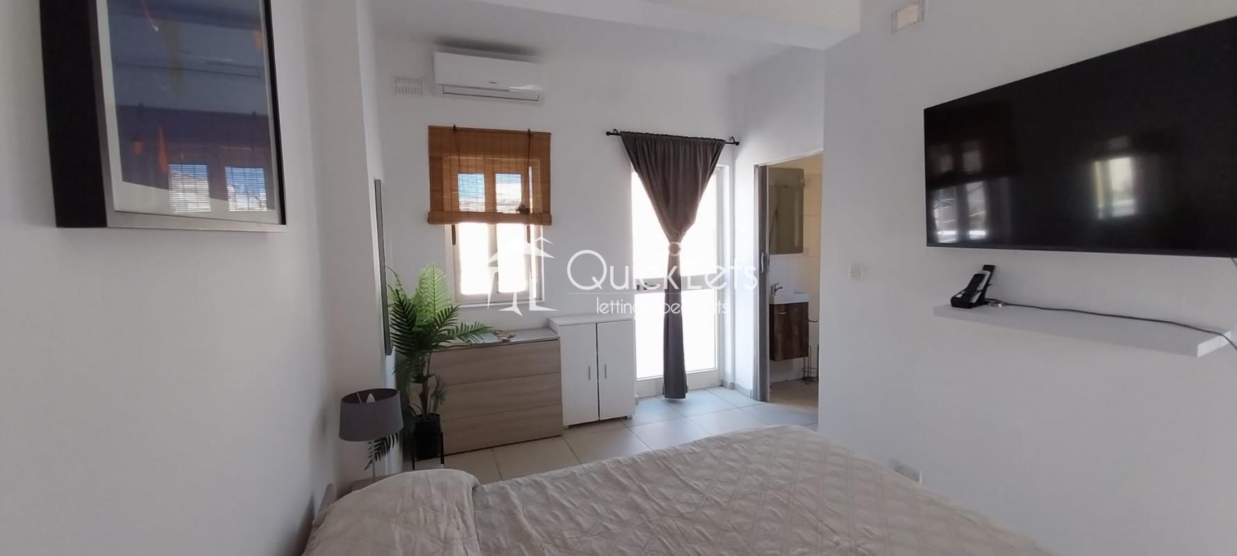 Duplex Penthouse in Floriana - Image 6