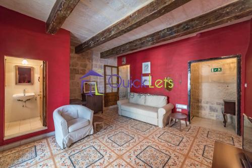 Maisonettes in Valletta - Image 2
