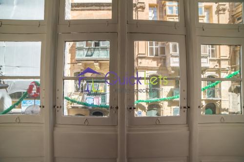 Maisonettes in Valletta - Image 4