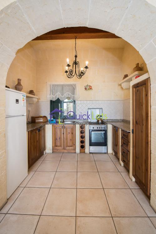 Farmhouses in Gozo - Nadur - Image 3