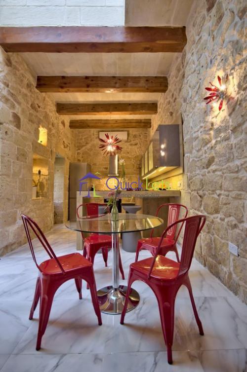 House of Character in Zejtun - Image 3