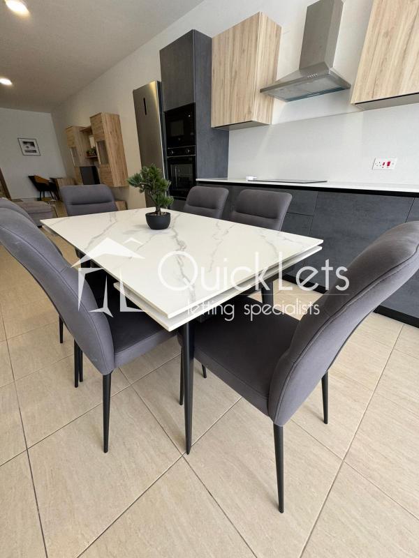 Apartments in Gzira - Image 3