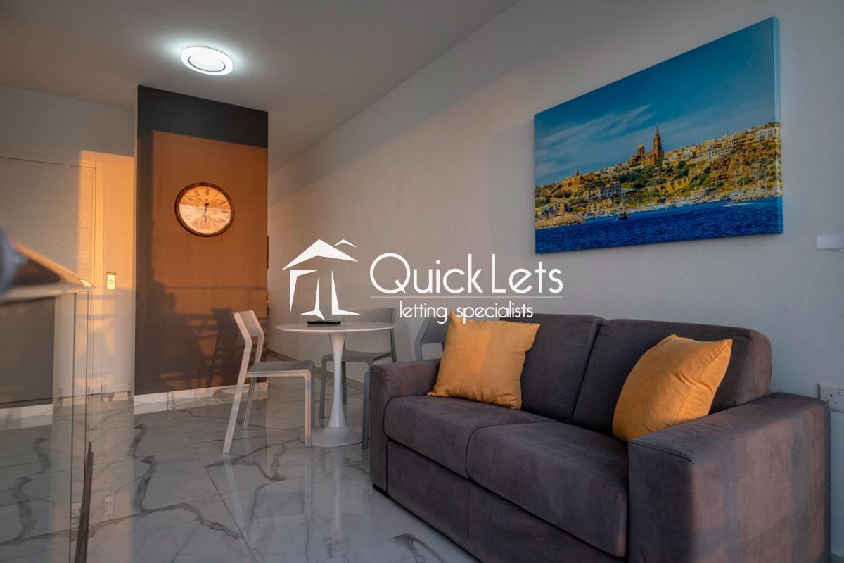 Duplex Penthouse in St. Paul's Bay - Image 2