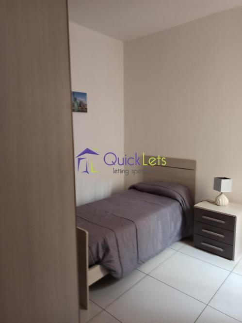 Apartments in Luqa - Image 4