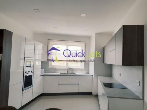 Property in Bahar ic-Caghaq