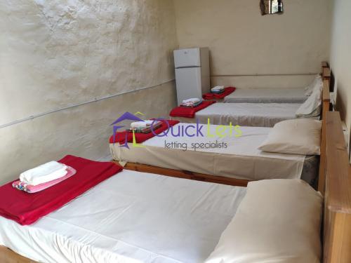 Rooms in Qormi - Image 6