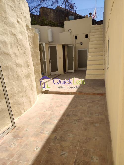 Rooms in Qormi - Image 3