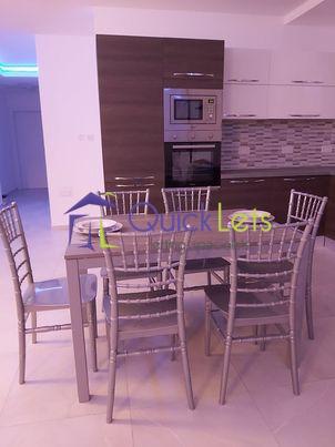 Penthouses in Paola - Image 5