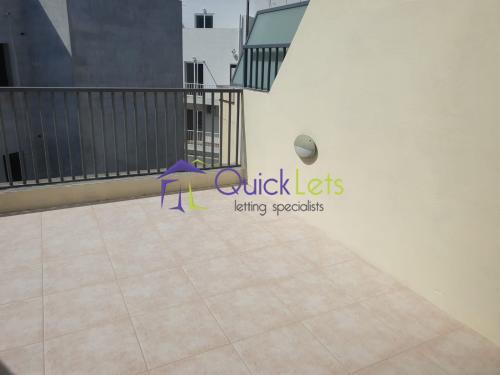 Penthouses in Santa Venera - Image 6