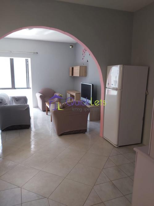 Apartments in Xemxija - Image 5