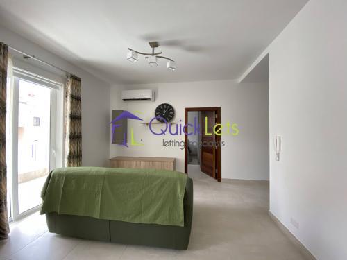 Apartments in Santa Venera - Image 4