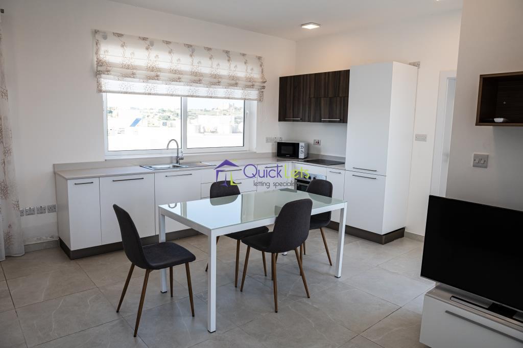 Penthouses in Xemxija - Image 3