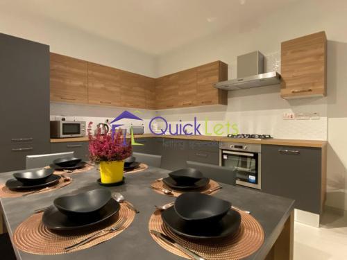 Property in Zabbar