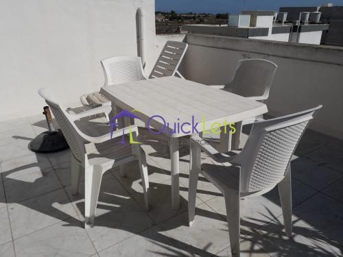 Penthouses in Bahar ic-Caghaq - Image 3