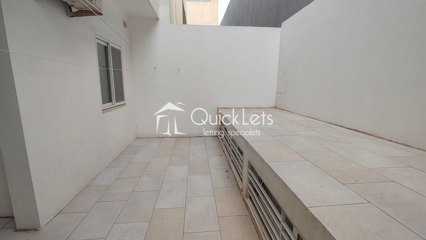 Apartments in Zebbug - Image 6