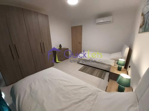 Apartments in Paola - Image 6