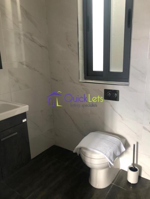 Rooms in Santa Venera - Image 4