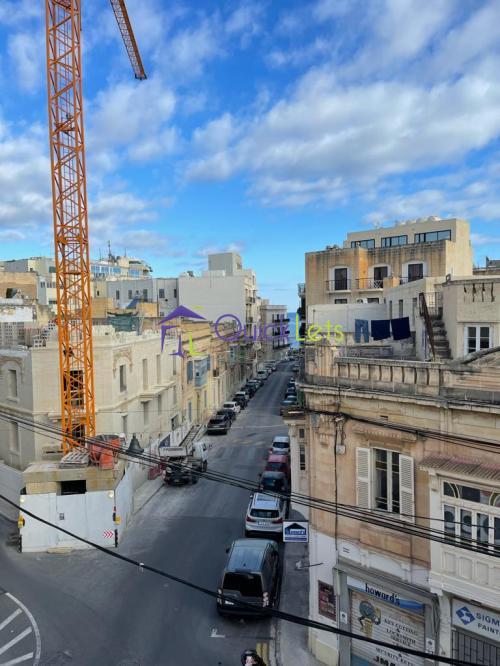 Townhouses in Sliema - Image 2