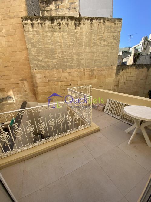 Townhouses in Sliema - Image 5