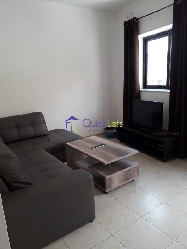 Rooms in Swatar - Image 2